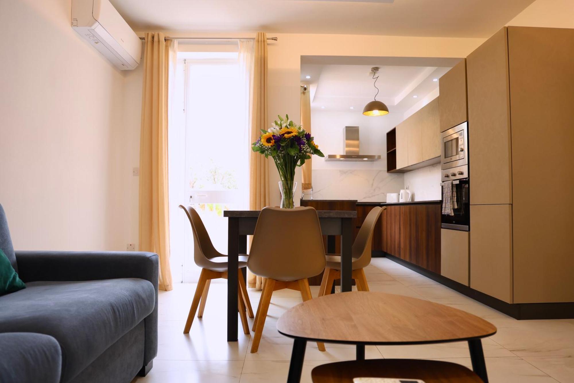 Spinola Apartment Сент Джулианс Экстерьер фото